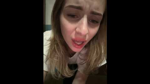 _molly_mae_ @ bongacams on 20240101