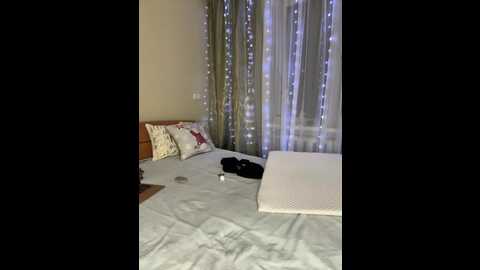 blue_eyes1 @ bongacams on 20240102