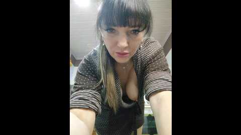 lalili @ bongacams on 20240103