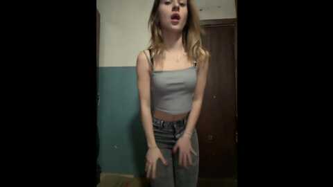 _molly_mae_ @ bongacams on 20240104