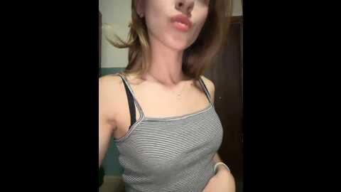_molly_mae_ @ bongacams on 20240104