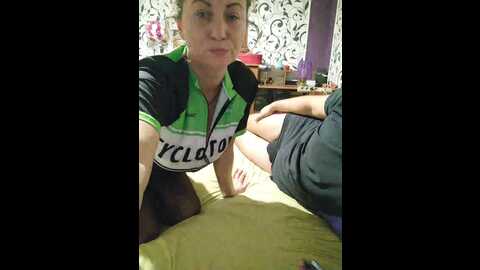 perepyganue @ bongacams on 20240104