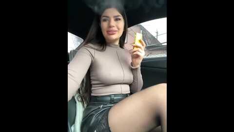 _maybebaby_ @ bongacams on 20240106