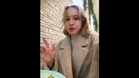 likachkaa @ bongacams on 20240108