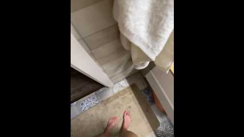 nikname063 @ bongacams on 20240108