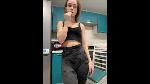 _molly_mae_ @ bongacams on 20240117