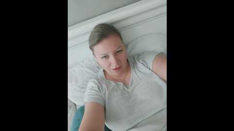 yourwitcher @ bongacams on 20240117