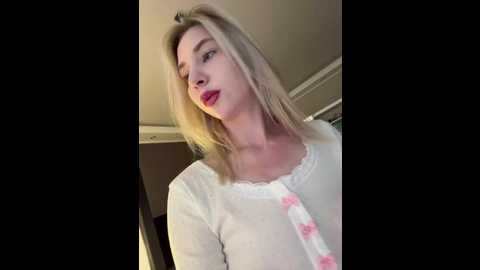emmacrystall @ bongacams on 20240917