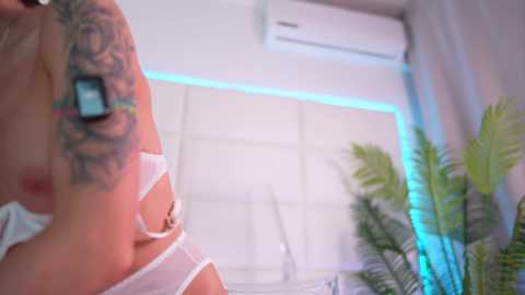 julia93cherry @ bongacams on 20240918