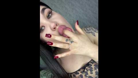 suchka_black_