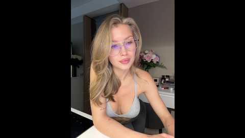 sweetpeach77 @ bongacams on 20240926