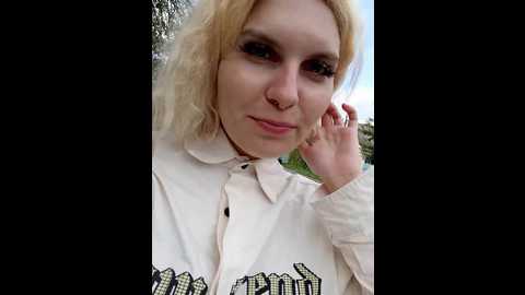 marie_outdoor @ bongacams on 20240927