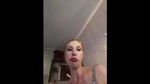 annamaks12 @ bongacams on 20240928