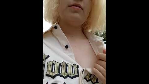 marie_outdoor @ bongacams on 20240928