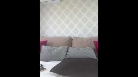 tinahot @ bongacams on 20240929