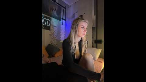 vik1one1 @ bongacams on 20240930