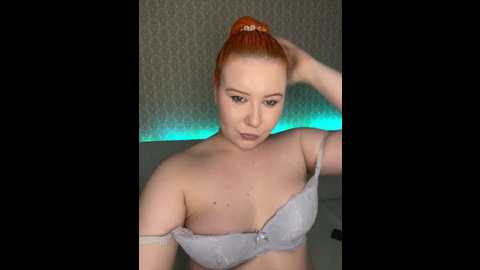 lunalu13 @ bongacams on 20241001