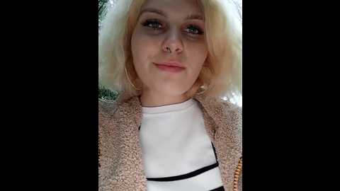 marie_outdoor @ bongacams on 20241001