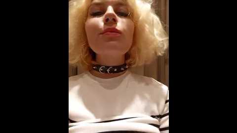 marie_outdoor @ bongacams on 20241002