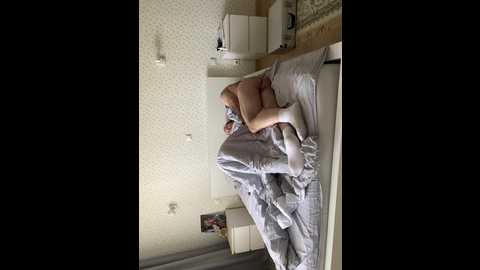 paratm @ bongacams on 20241004