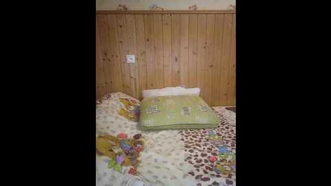 anna1202 @ bongacams on 20241006