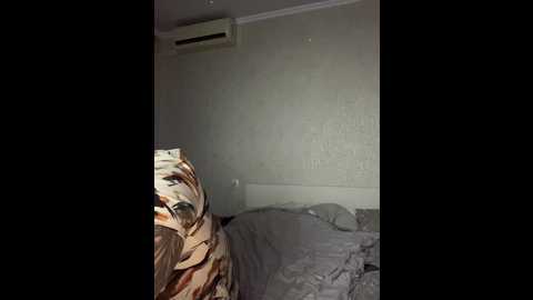 adamsfamily69 @ bongacams on 20241007