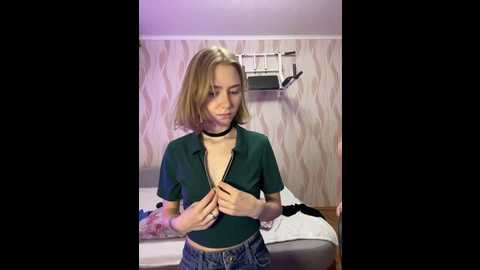 shrimprolls @ bongacams on 20241008