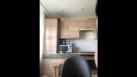 strawberry_1 @ bongacams on 20241009