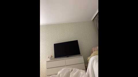 yugovi @ bongacams on 20241009