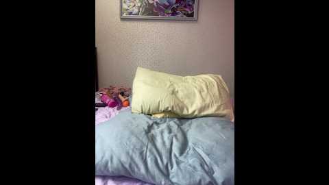 alisamaks @ bongacams on 20241012