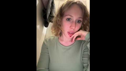 likachkaa @ bongacams on 20241012