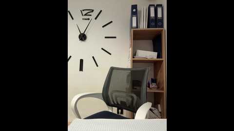 17alisa1717 @ bongacams on 20241017