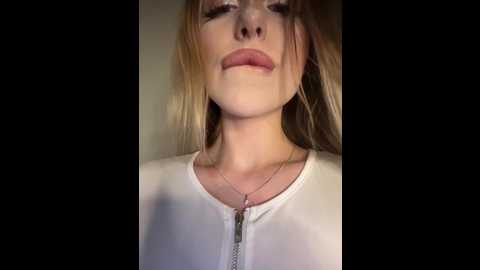 cutiemolly @ bongacams on 20241017