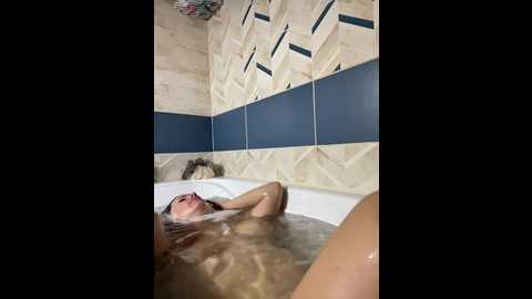 ladysunshine_ @ bongacams on 20241017