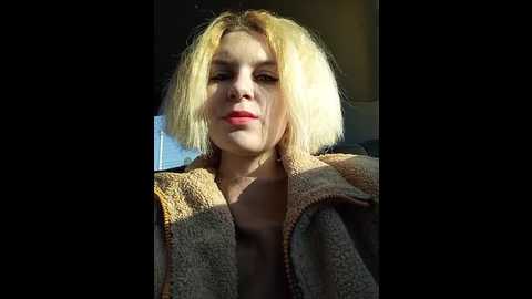 marie_outdoor @ bongacams on 20241018