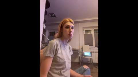 annamaks12 @ bongacams on 20241019