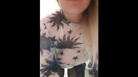 elaizza @ bongacams on 20241020