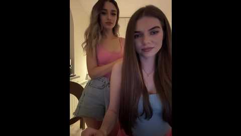 emilyandmira @ bongacams on 20241020