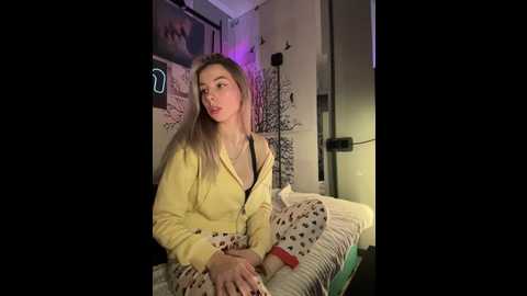 vik1one1 @ bongacams on 20241021