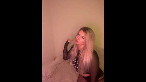 mazikika2 @ bongacams on 20241022