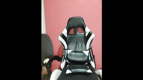normanmash @ bongacams on 20241022