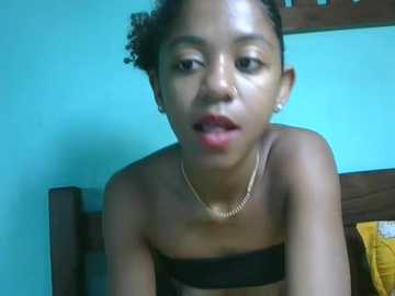 jouliana24 @ bongacams on 20241026
