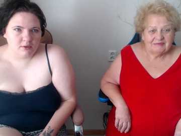 jennyandolly