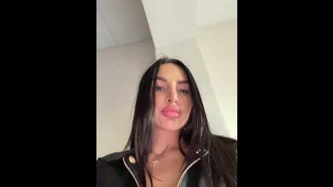 sweetkira25 @ bongacams on 20241028