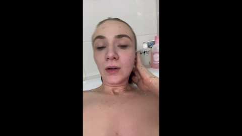 purple_akella @ bongacams on 20241029