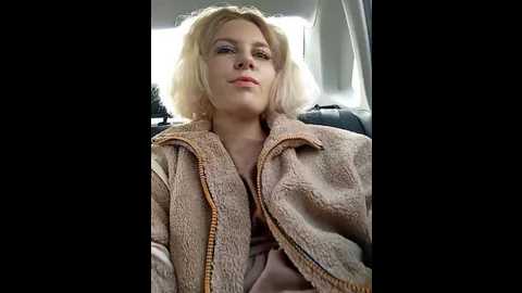 marie_outdoor @ bongacams on 20241031