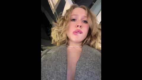 likachkaa @ bongacams on 20241101