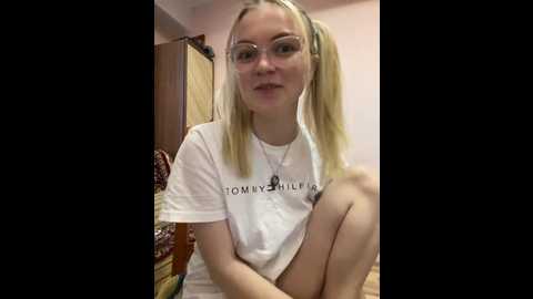 milkiss23 @ bongacams on 20241104