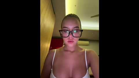 _alessandra @ bongacams on 20241105