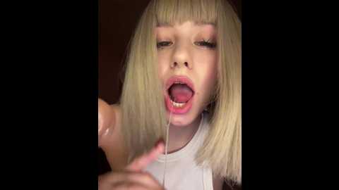annasissi @ bongacams on 20241105